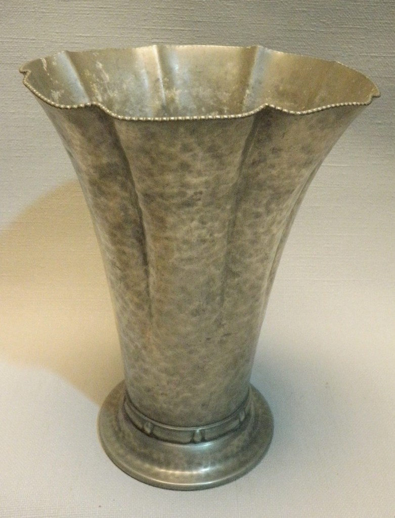 GERO tinnen design vaas